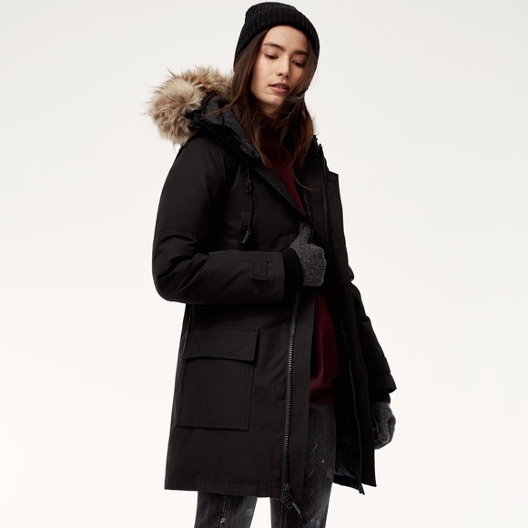 Aritzia TNA Bancroft parka, black, size XS. - Picture 5 of 11